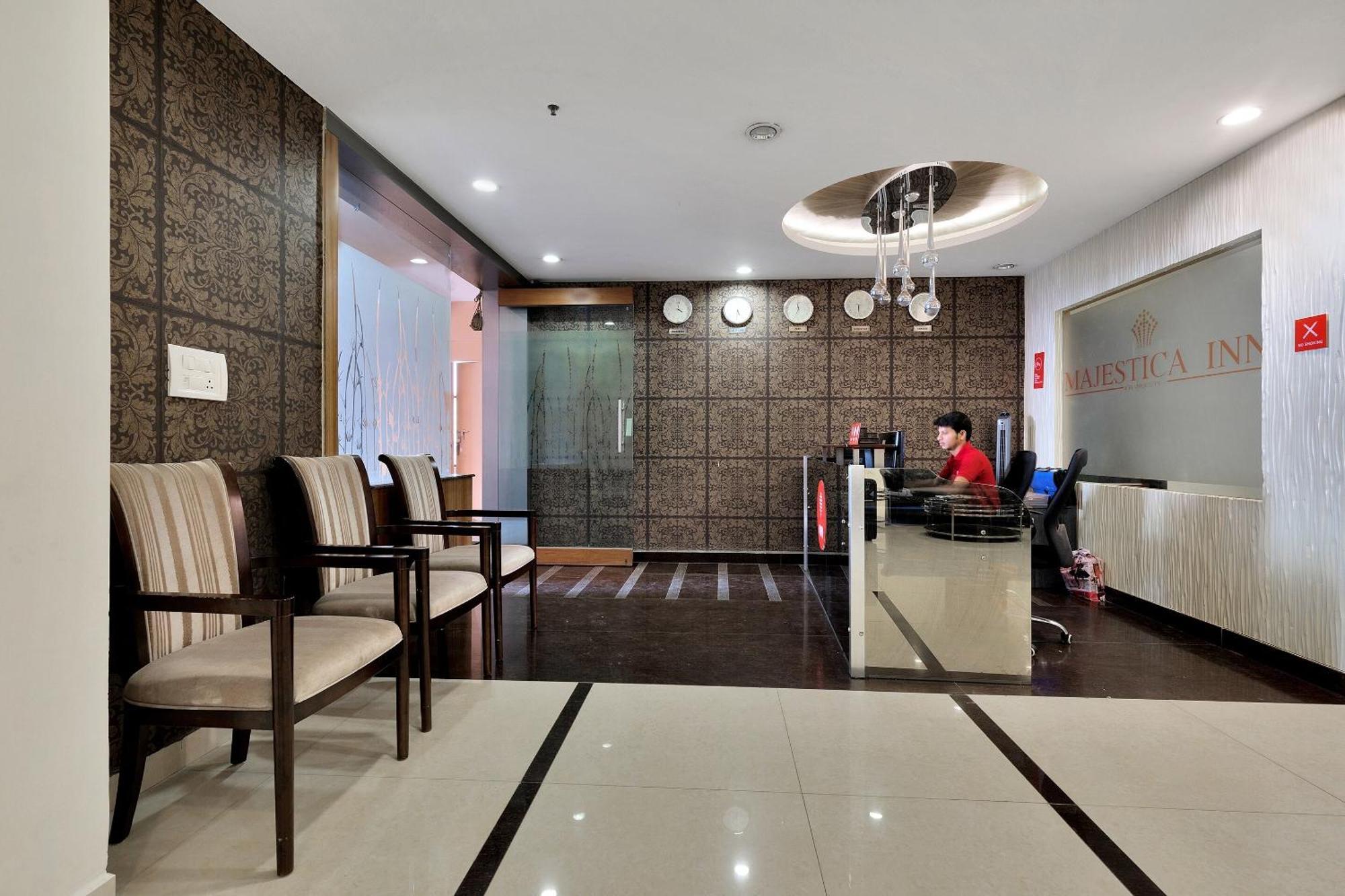 Capital O Rudra Grand Near Kondapur X Road Hotel Exterior photo