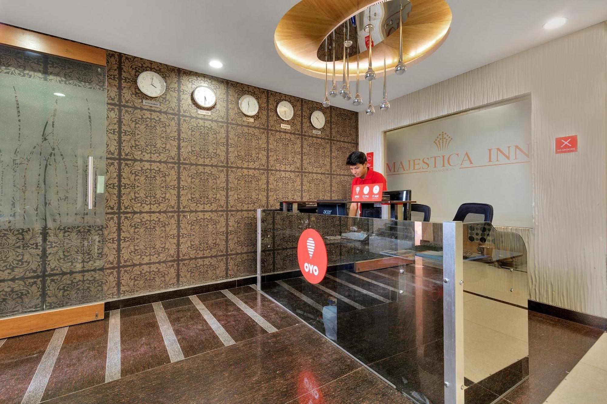Capital O Rudra Grand Near Kondapur X Road Hotel Exterior photo